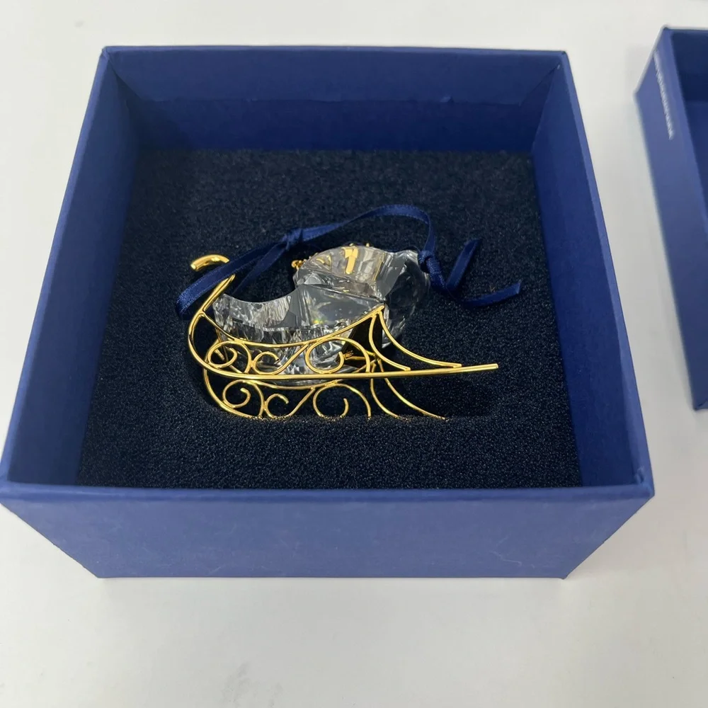 Rare SWAROVSKI Classic Crystal Gold Sleigh Ornament Gold-Tone Metal 2005 VTG